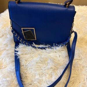 Elegant Blue Crossbody Bag with Chain Detail